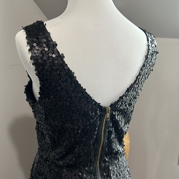 Matte Sequin Holiday Dress - Picture 5 of 10